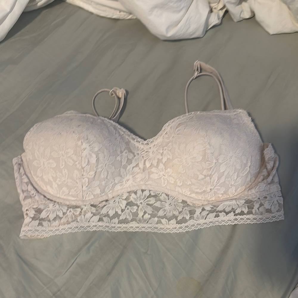 PINK Victoria's Secret white Lace Bra
